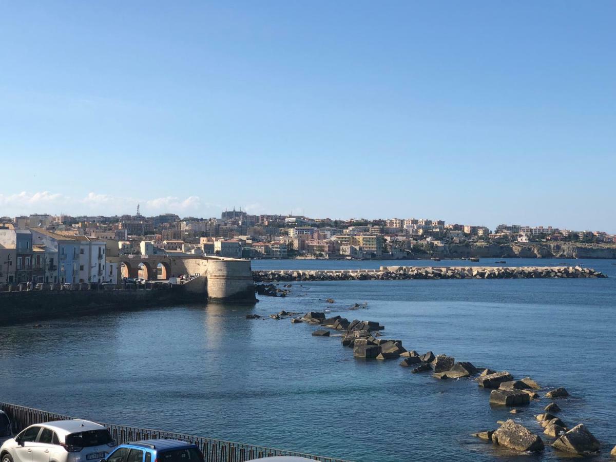 Nettuno Suite Syracuse Eksteriør billede